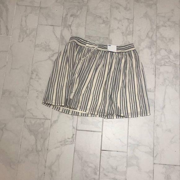 Old Navy Cotton Gauze Skirt, NWT, Large - Picture 6 of 7
